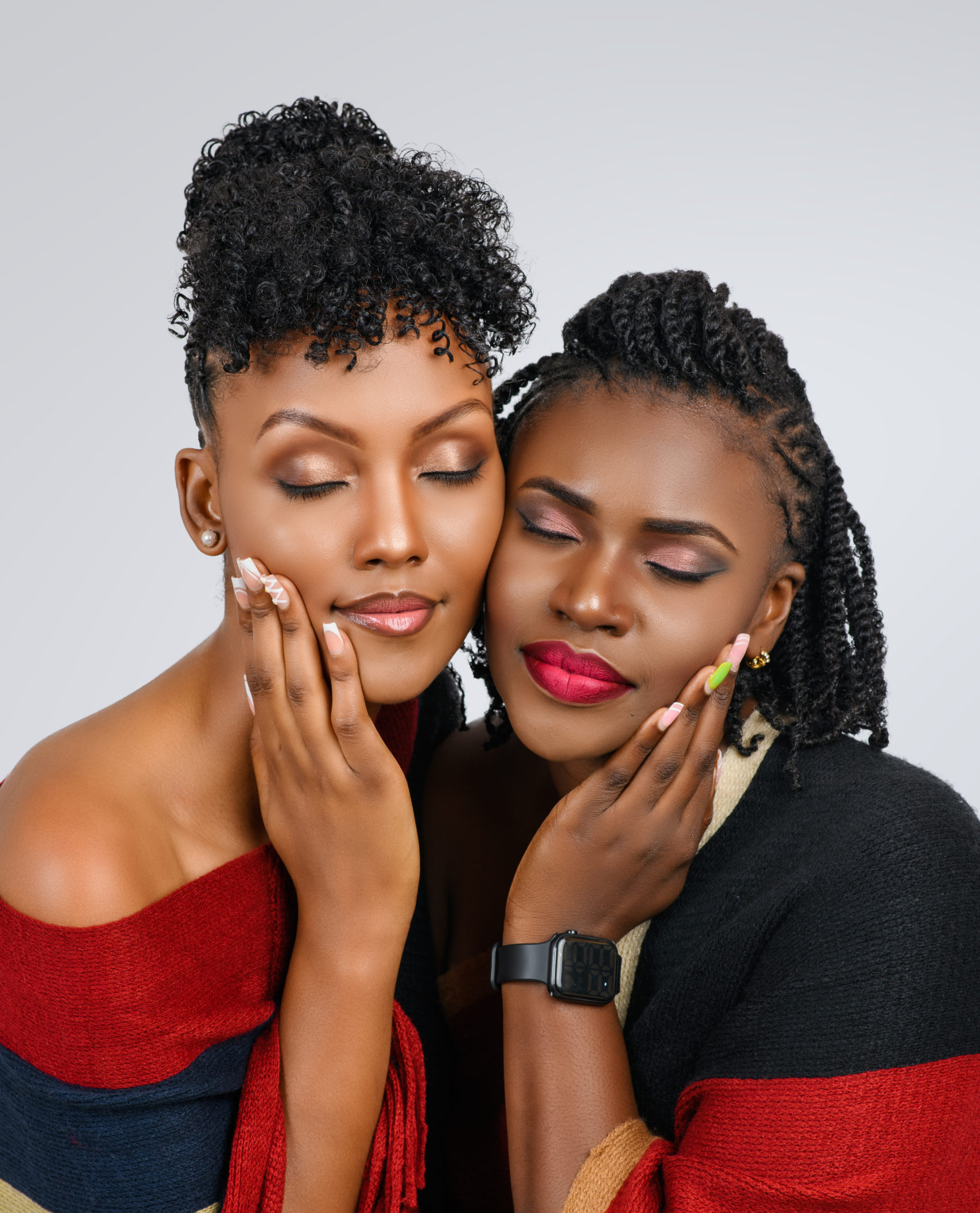 African woman makeup services Afrosandmo